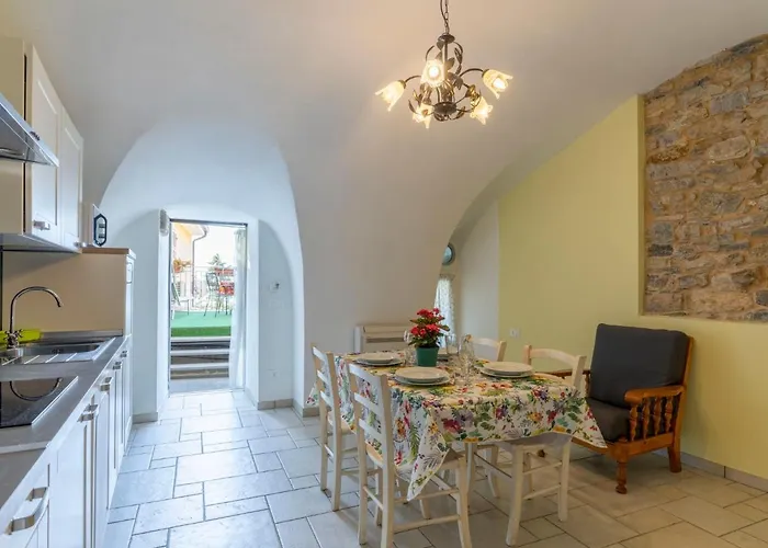 Cantina By Interhome Terzorio